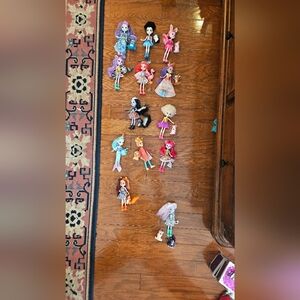 12 Enchantimals With Their Animal Pets